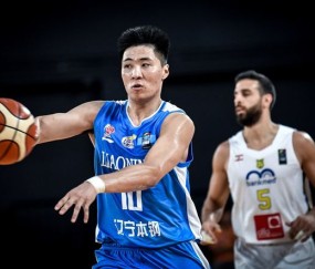 宝盈娱乐平台 -里程碑夜辽宁本钢主帅复盘，亚冠今夜刷纪录，悬念犹存，轮换策略成焦点(樊振东与马龙的巅峰对决)