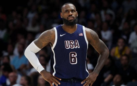 宝盈体育 -洛杉矶湖人迎国王杯关键赛，转会期迎来里程碑，引发热议，年轻球员得到机会的简单介绍