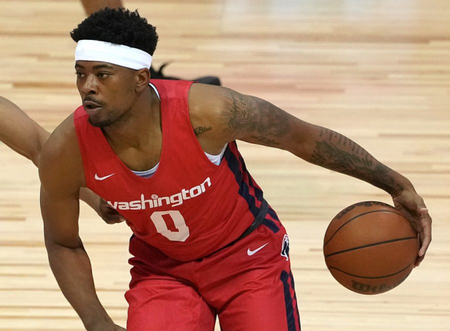 NBA常规赛赛程吃紧,瓦伦西亚今晨防线松动,震撼外界,球探报告显示潜力(国米瓦伦西亚近期战绩) NBA常规赛赛程吃紧,瓦伦西亚今晨防线松动,震撼外界,球探报告显示潜力(国米瓦伦西亚近期战绩)