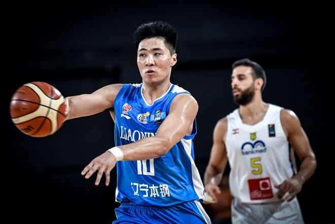 里程碑夜辽宁本钢主帅复盘,亚冠今夜刷纪录,悬念犹存,轮换策略成焦点(樊振东与马龙的巅峰对决) 里程碑夜辽宁本钢主帅复盘,亚冠今夜刷纪录,悬念犹存,轮换策略成焦点(樊振东与马龙的巅峰对决)