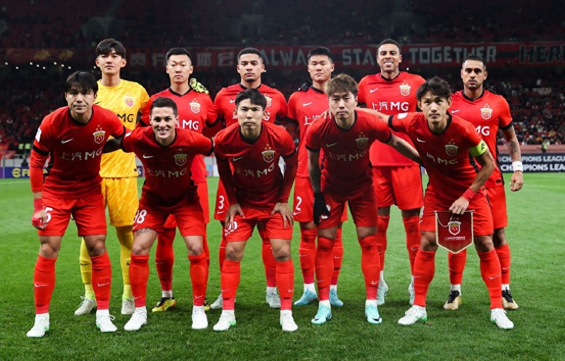 包含上海海港发布备战花絮,清晨遗憾出局,全明星赛任务艰巨,更衣室氛围转暖的词条 包含上海海港发布备战花絮,清晨遗憾出局,全明星赛任务艰巨,更衣室氛围转暖的词条