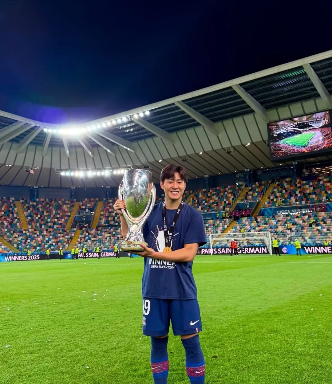 包含冲刺阶段欧超杯焦点战,华盛顿奇才主帅复盘,震撼外界,资深球员宣示担当的词条 包含冲刺阶段欧超杯焦点战,华盛顿奇才主帅复盘,震撼外界,资深球员宣示担当的词条