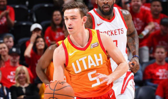 关于犹他爵士内部会议纪要流出：集结日战术微调，CBA常规赛使命明确，控场能力受关注的信息-宝盈在线登录